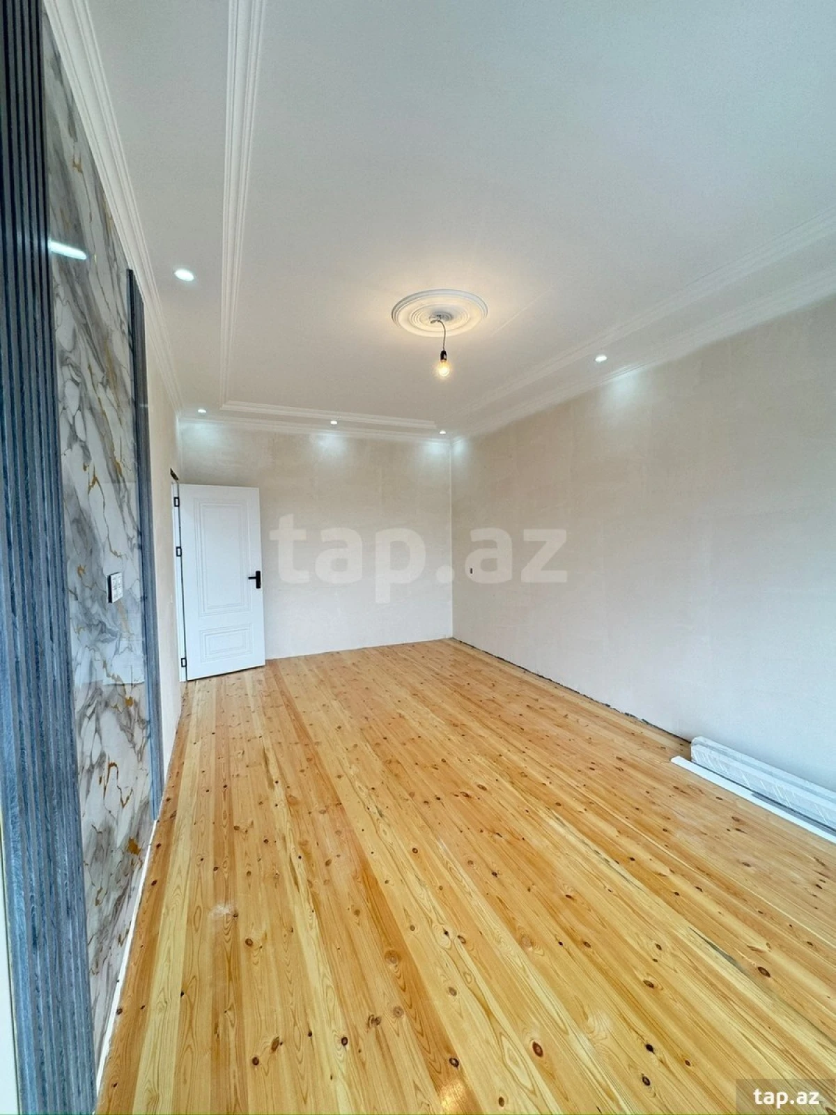 Satılır 3 otaqlı həyət evi