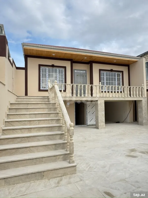 Satılır 3 otaqlı həyət evi