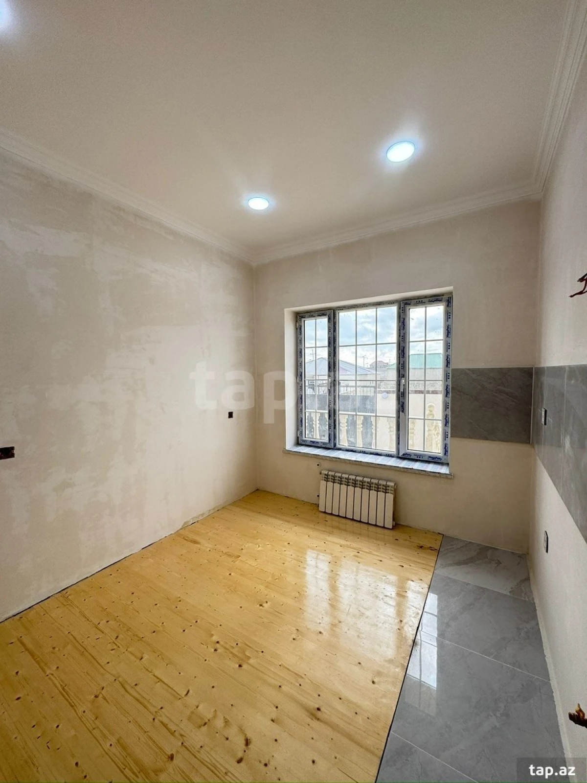 Satılır 3 otaqlı həyət evi