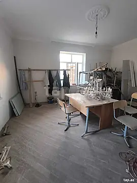 Satılır 7 otaqlı həyət evi