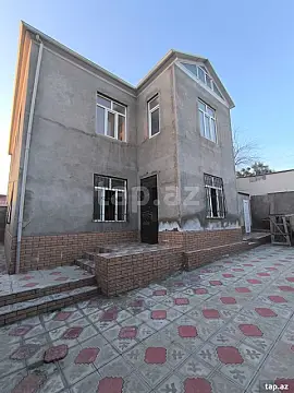 Satılır 7 otaqlı həyət evi