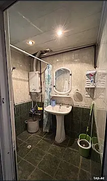 Kirayə verilir 2 otaqlı mənzil 65 m²