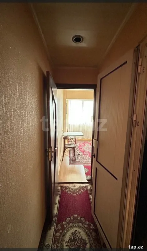 Kirayə verilir 2 otaqlı mənzil 65 m²