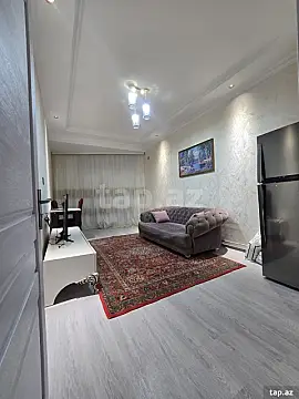Kirayə verilir 2 otaqlı yeni tikili 75 m²