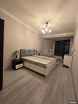 Kirayə verilir 2 otaqlı yeni tikili 75 m²
