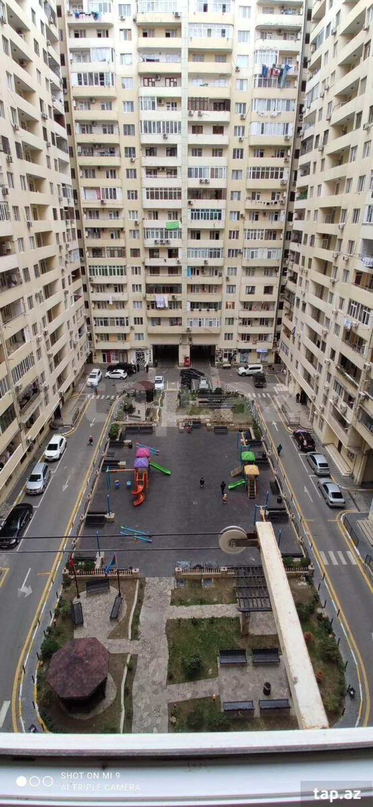 Kirayə verilir 3 otaqlı yeni tikili 155 m²