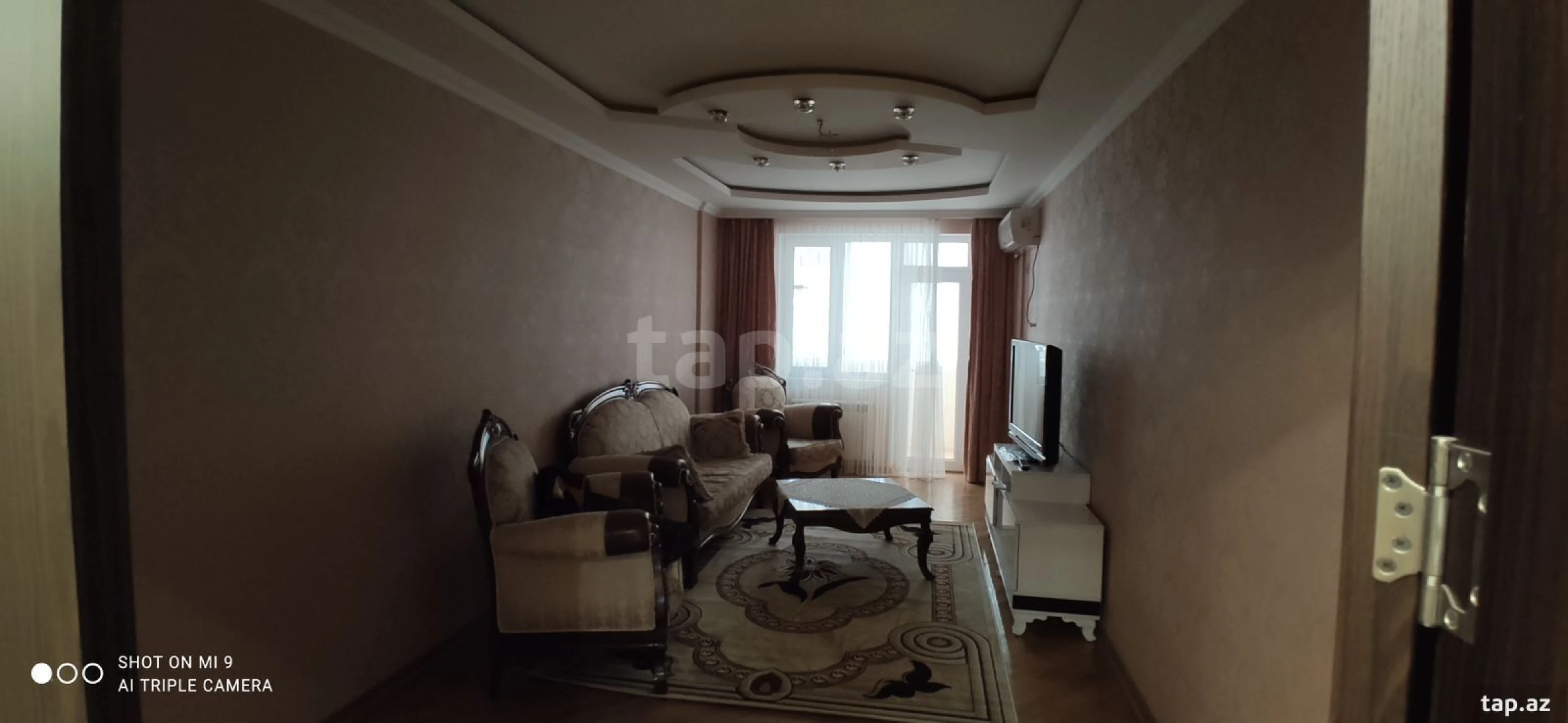 Kirayə verilir 3 otaqlı yeni tikili 155 m²