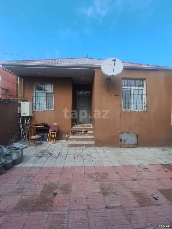 Satılır 3 otaqlı həyət evi
