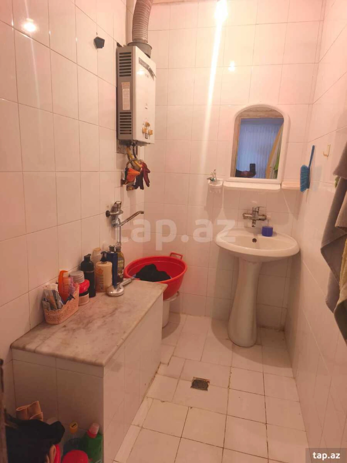 Satılır 2 otaqlı mənzil 65 m²