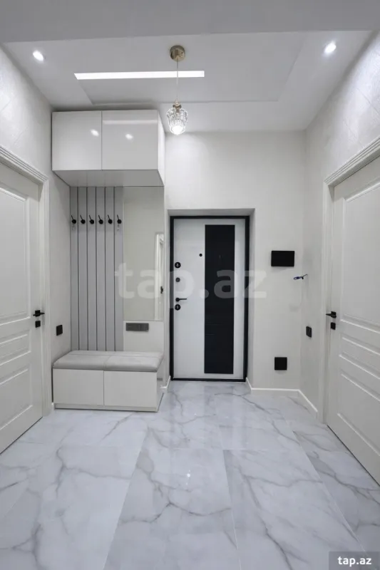 Satılır 2 otaqlı yeni tikili 62 m²