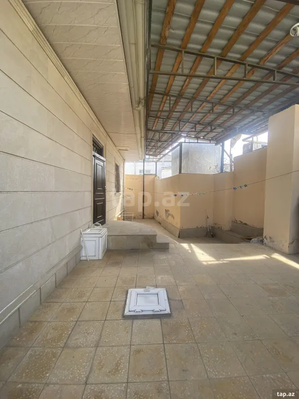 Satılır 4 otaqlı həyət evi 120 m²