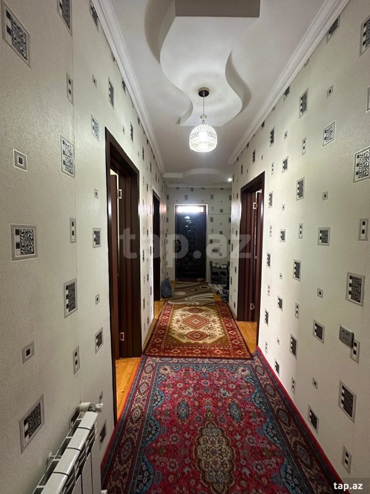 Satılır 4 otaqlı həyət evi