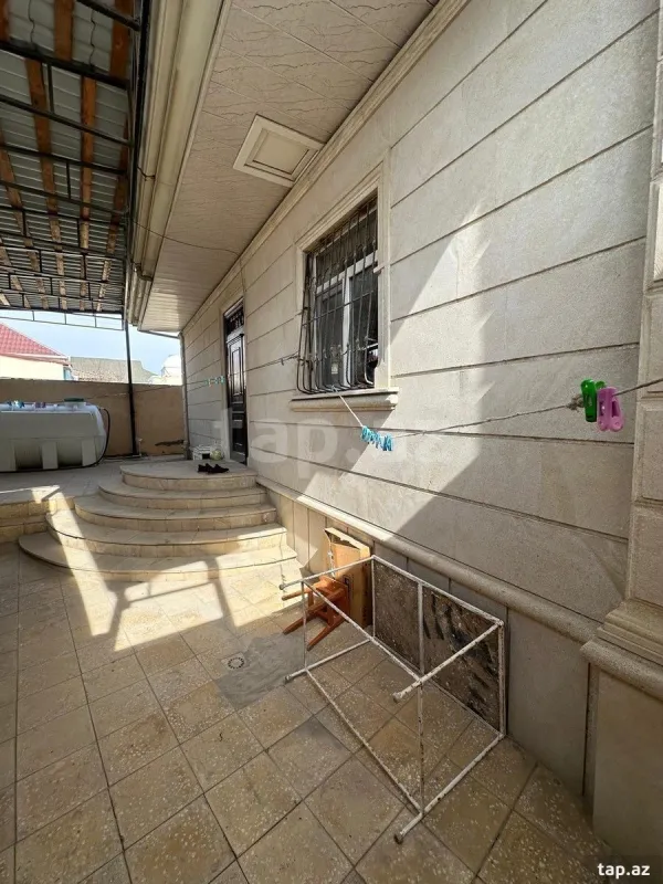 Satılır 4 otaqlı həyət evi