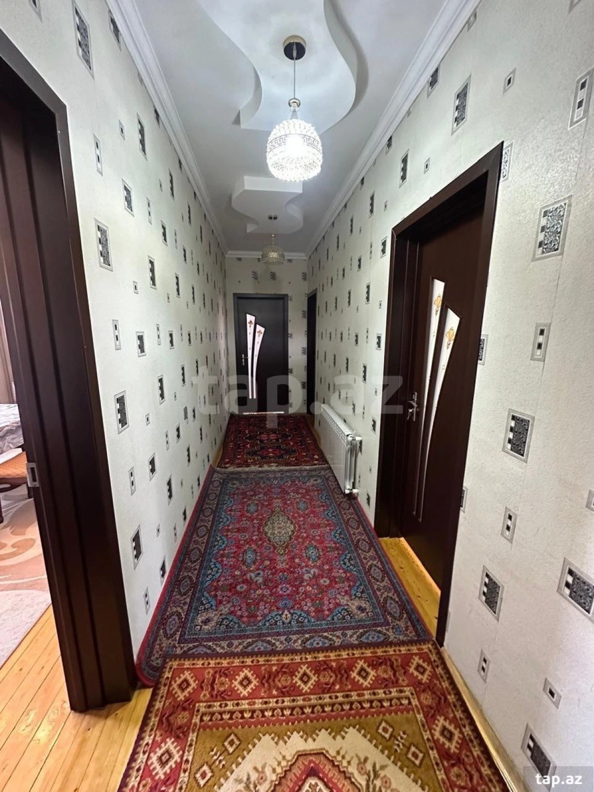 Satılır 4 otaqlı həyət evi