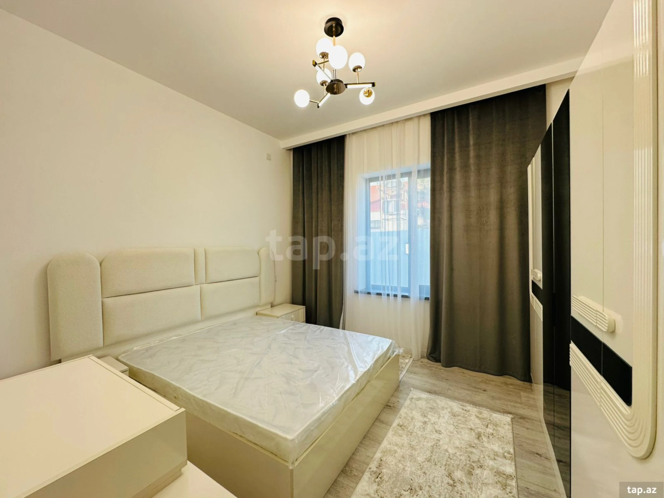 Satılır 4 otaqlı həyət evi