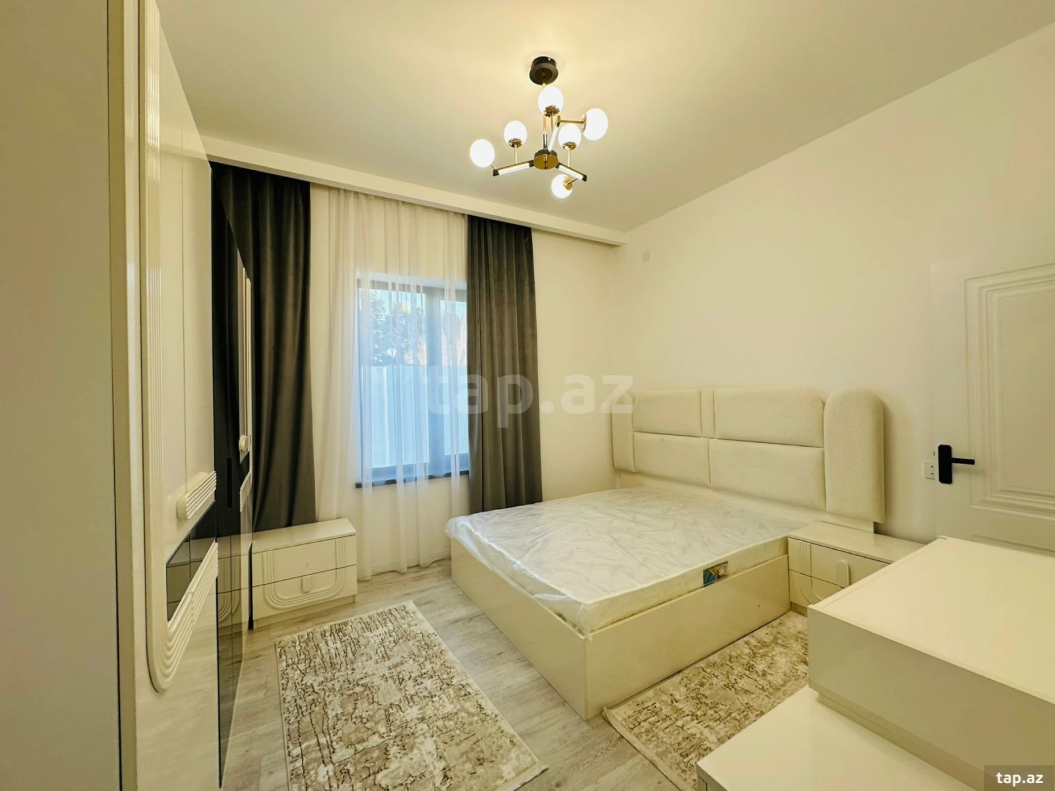 Satılır 4 otaqlı həyət evi