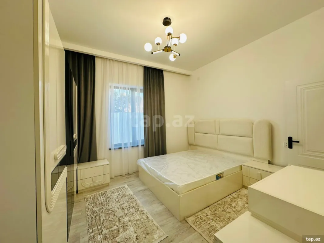 Satılır 4 otaqlı həyət evi