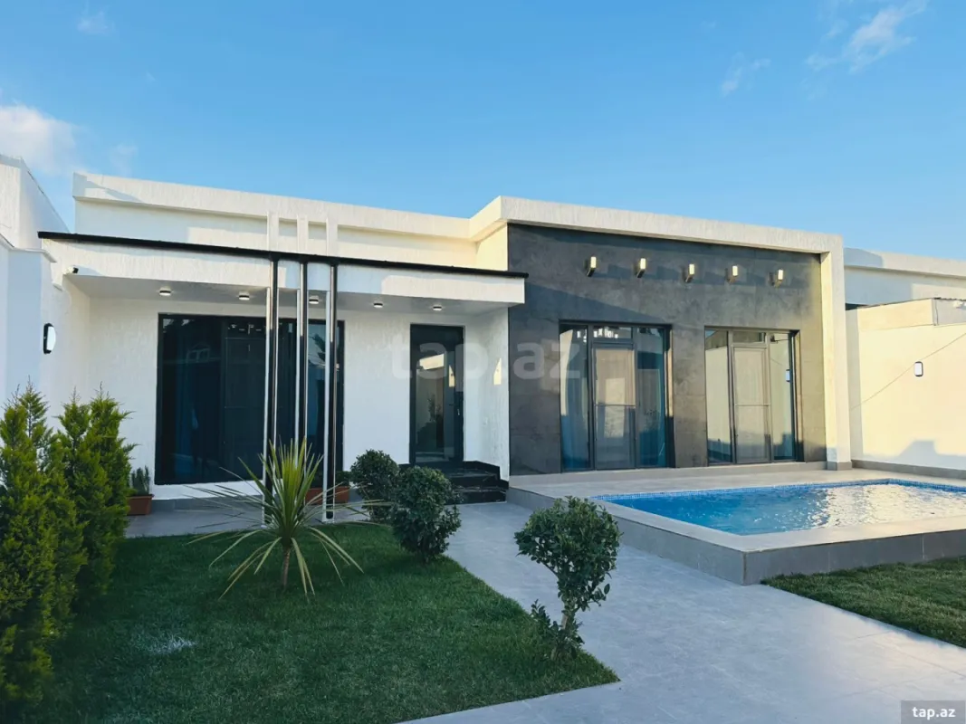 Satılır 4 otaqlı həyət evi