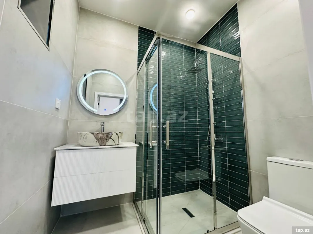 Satılır 4 otaqlı həyət evi