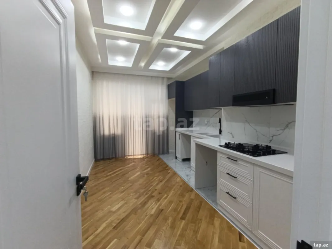 Satılır 4 otaqlı yeni tikili 155 m²