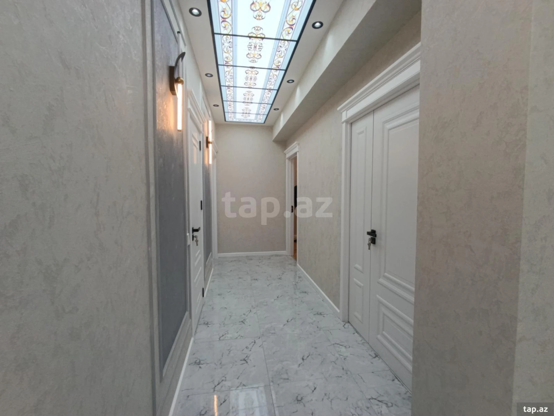 Satılır 4 otaqlı yeni tikili 155 m²