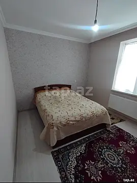 Satılır 4 otaqlı həyət evi