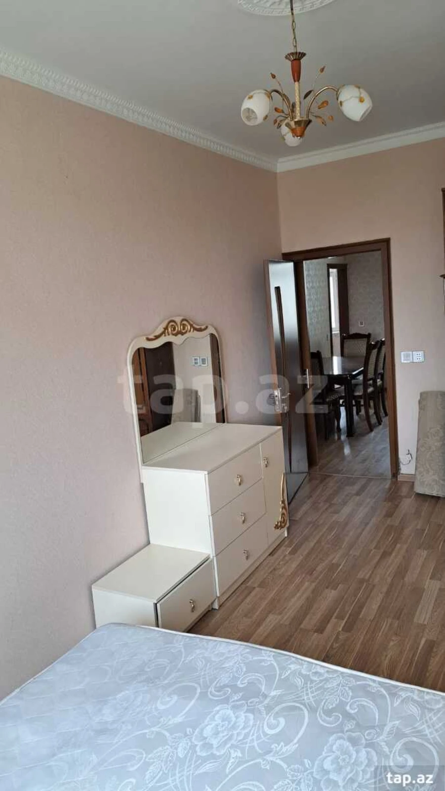 Kirayə verilir 3 otaqlı mənzil 45 m²