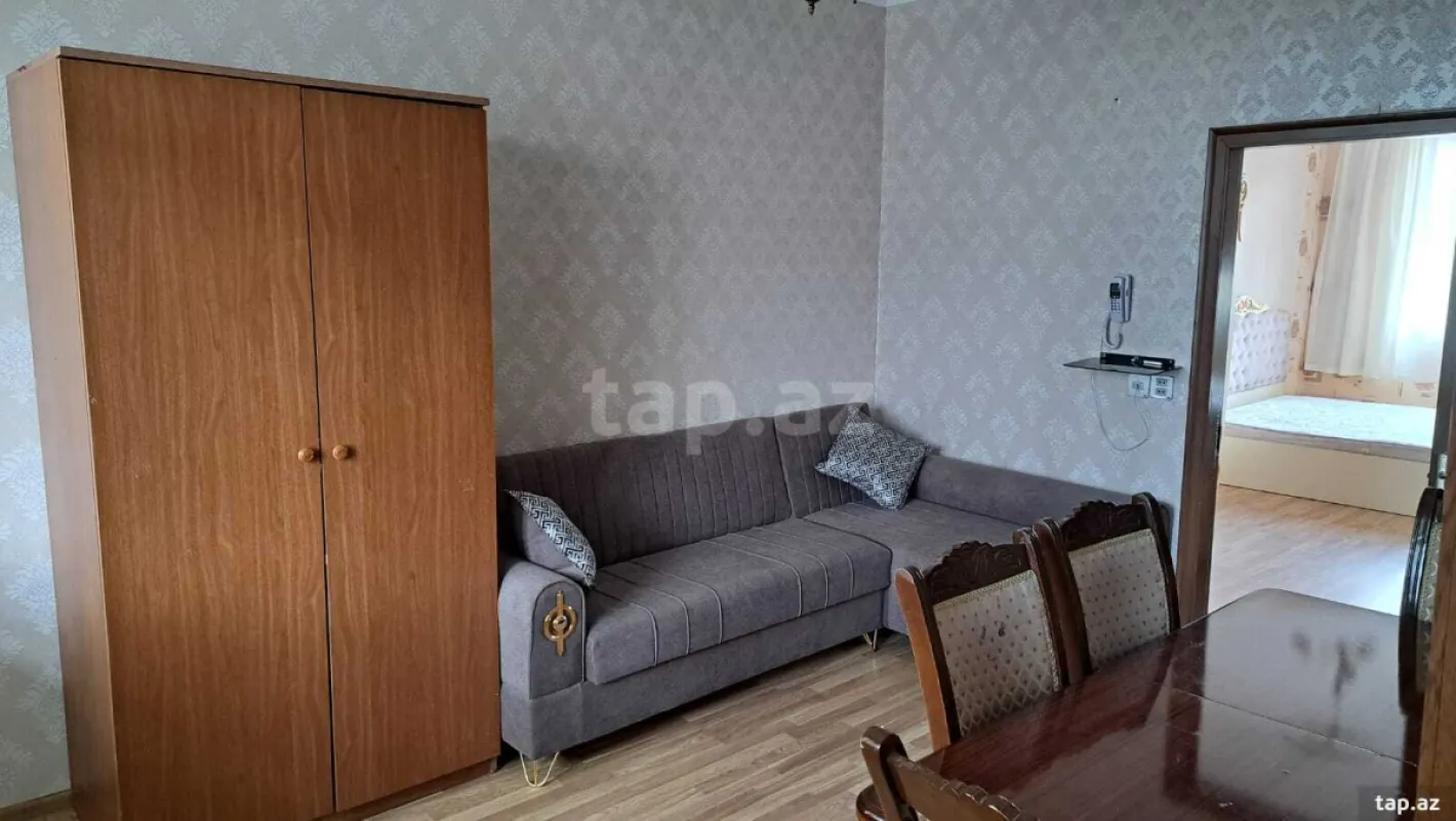 Kirayə verilir 3 otaqlı mənzil 45 m²