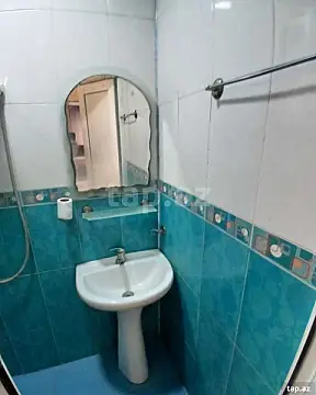 Kirayə verilir 1 otaqlı həyət evi