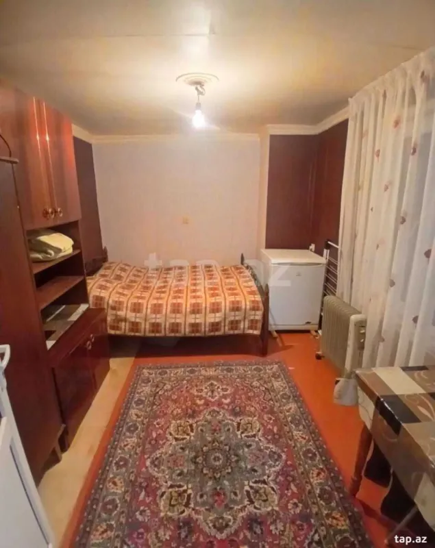 Kirayə verilir 1 otaqlı həyət evi