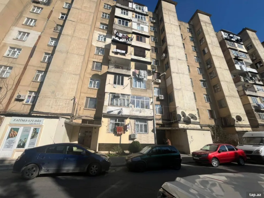 Satılır 3 otaqlı mənzil 70 m²