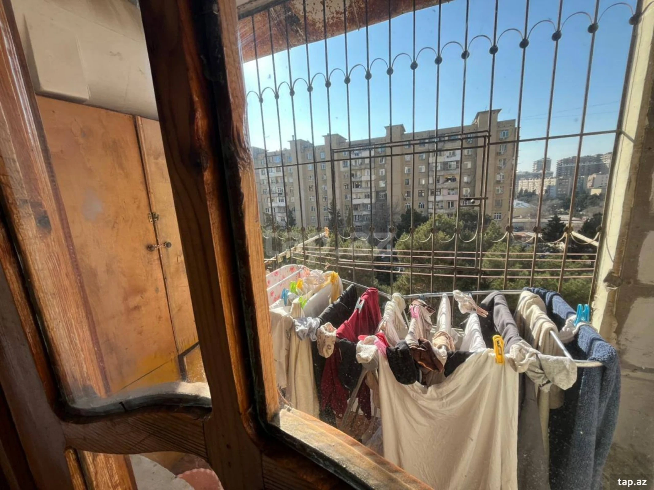 Satılır 3 otaqlı mənzil 70 m²