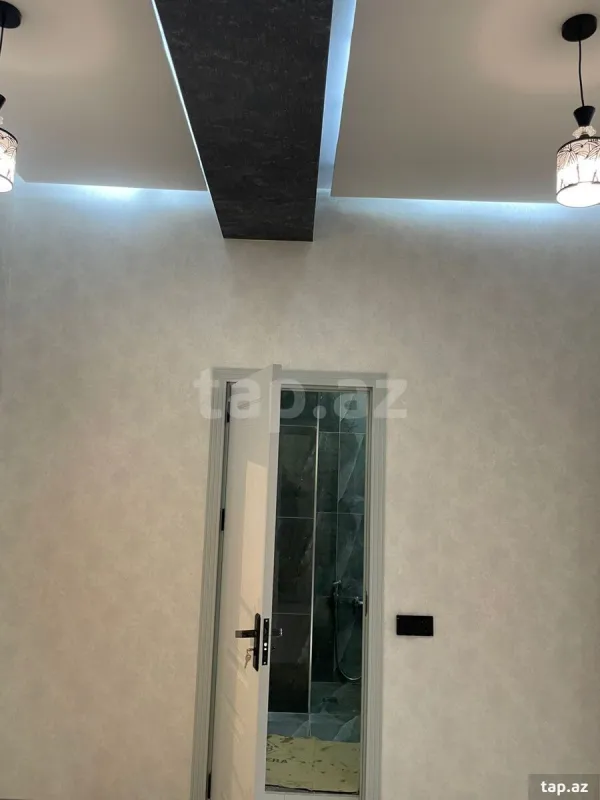 Satılır 2 otaqlı yeni tikili 68 m²