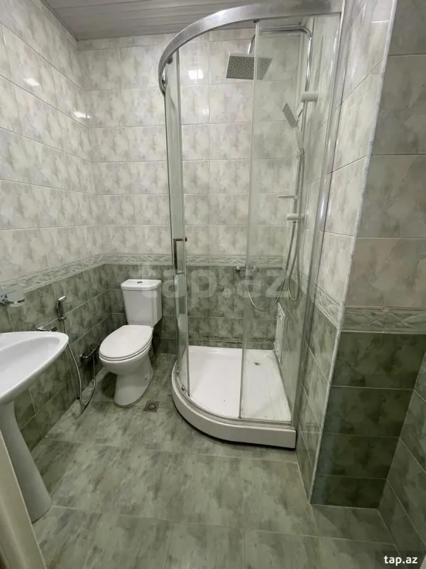 Satılır 3 otaqlı yeni tikili 100 m²