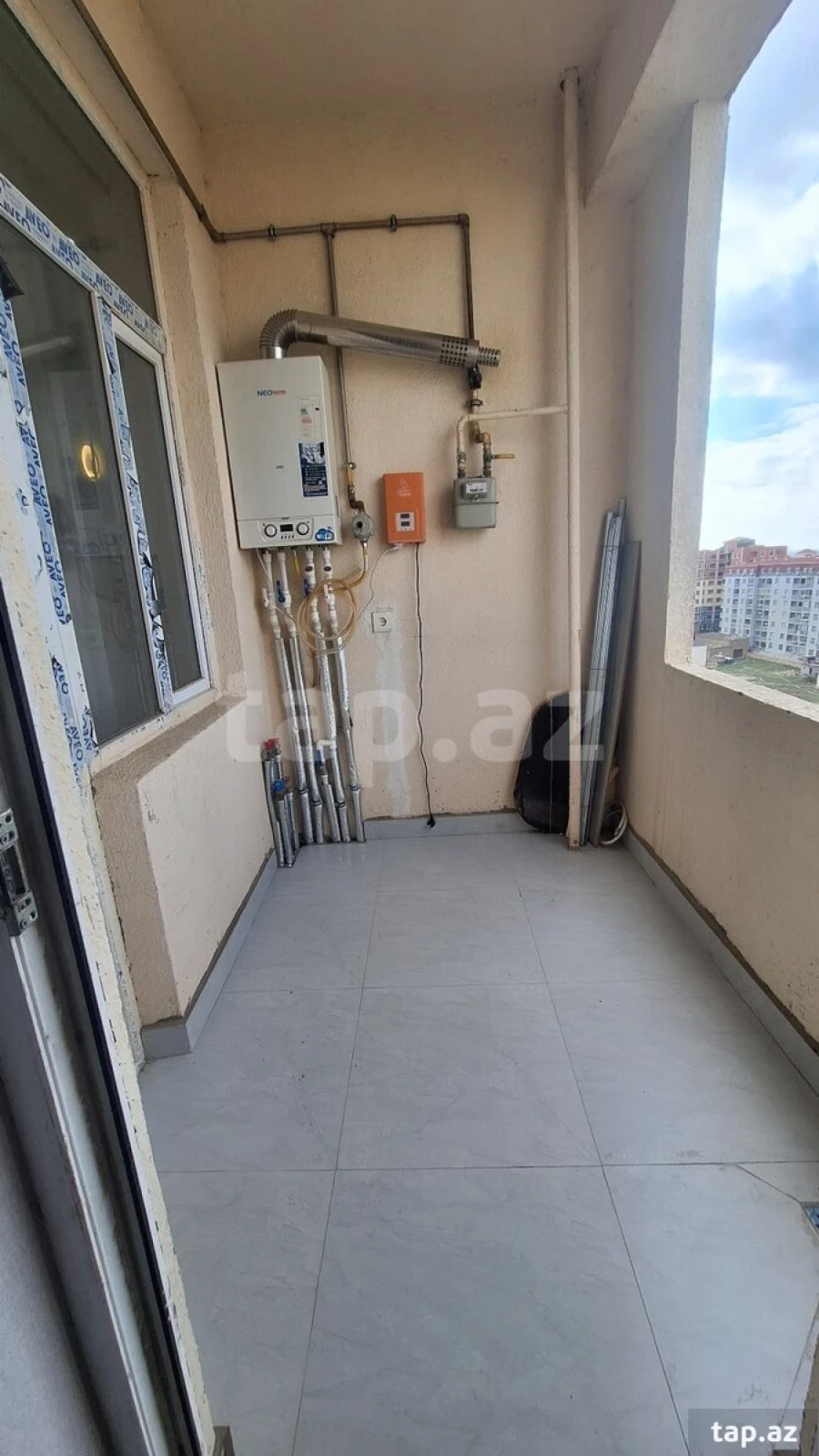 Kirayə verilir 2 otaqlı yeni tikili 64 m²