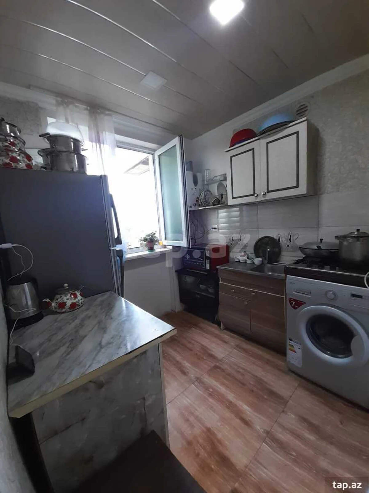 Satılır 3 otaqlı mənzil 77 m²