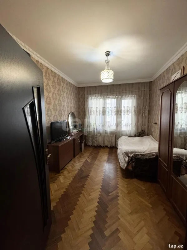 Satılır 3 otaqlı mənzil 90 m²