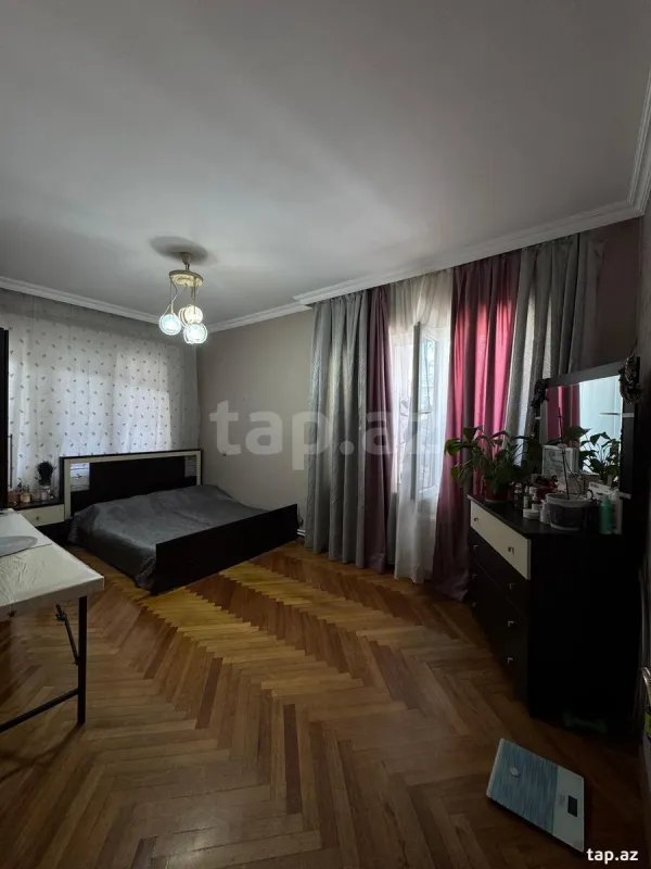 Satılır 3 otaqlı mənzil 90 m²