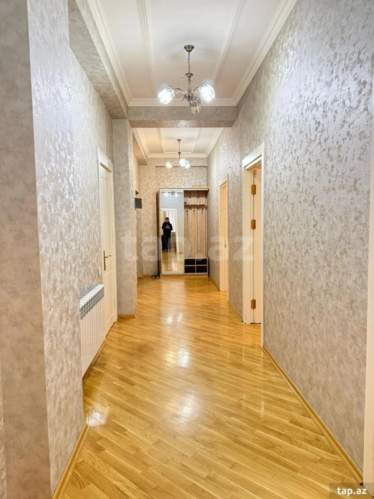 Kirayə verilir 3 otaqlı yeni tikili 110 m²