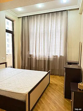 Kirayə verilir 3 otaqlı yeni tikili 110 m²