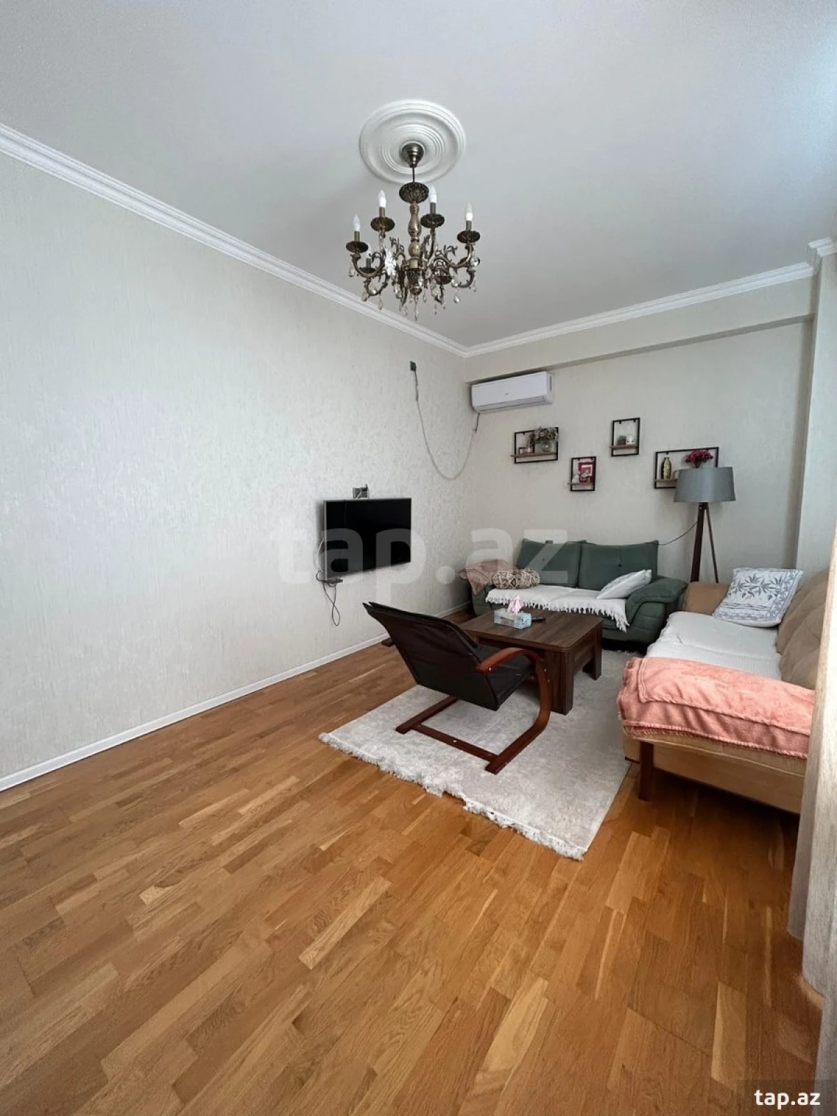 Satılır 3 otaqlı yeni tikili 85 m²
