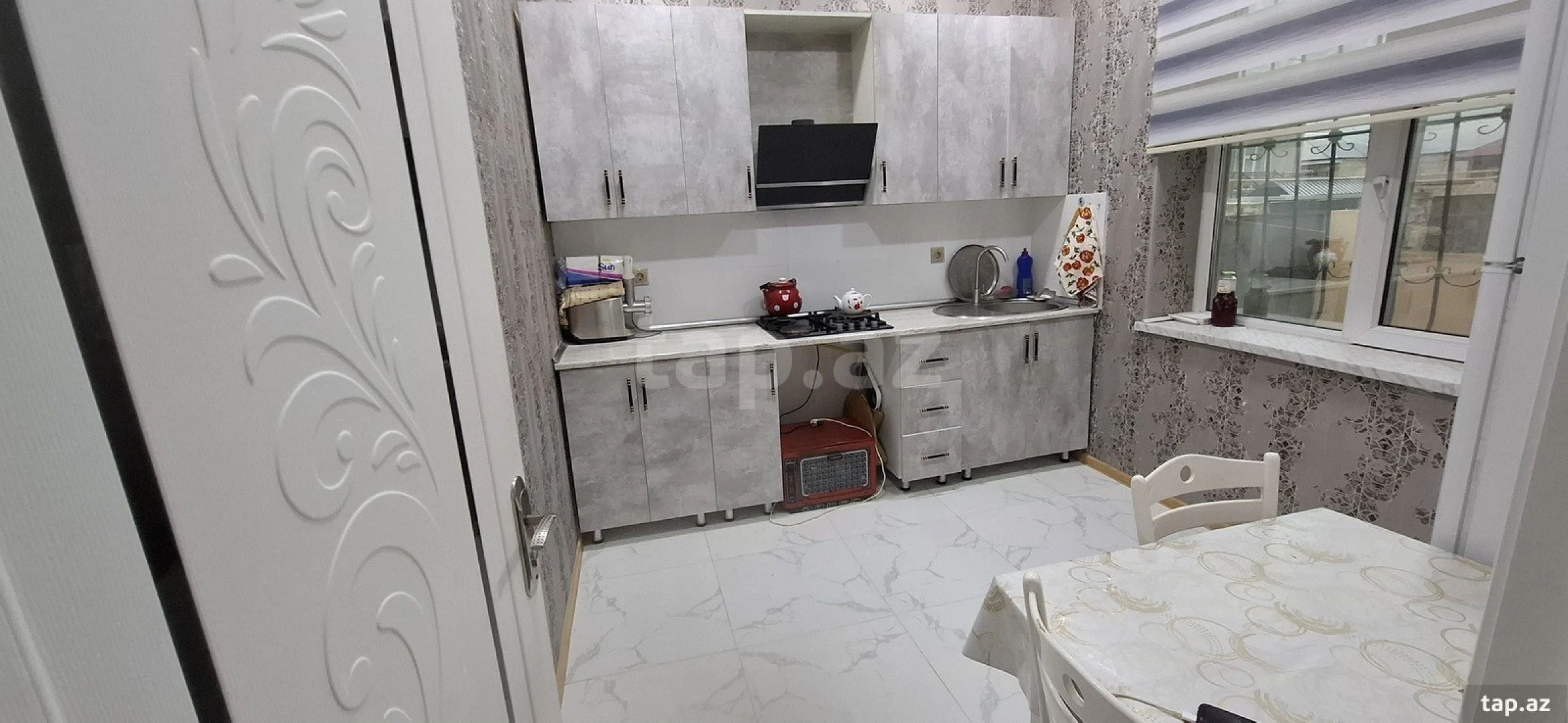 Satılır 4 otaqlı həyət evi