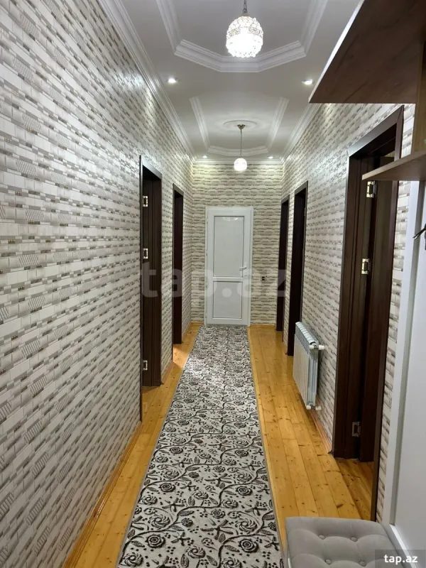 Satılır 4 otaqlı həyət evi