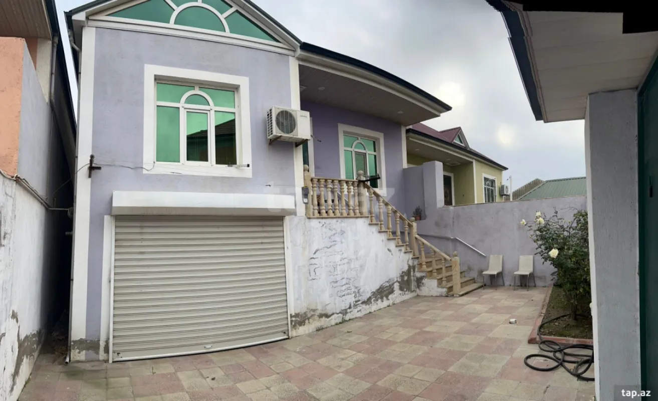 Satılır 4 otaqlı həyət evi
