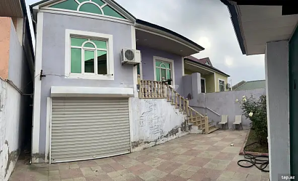 Satılır 4 otaqlı həyət evi