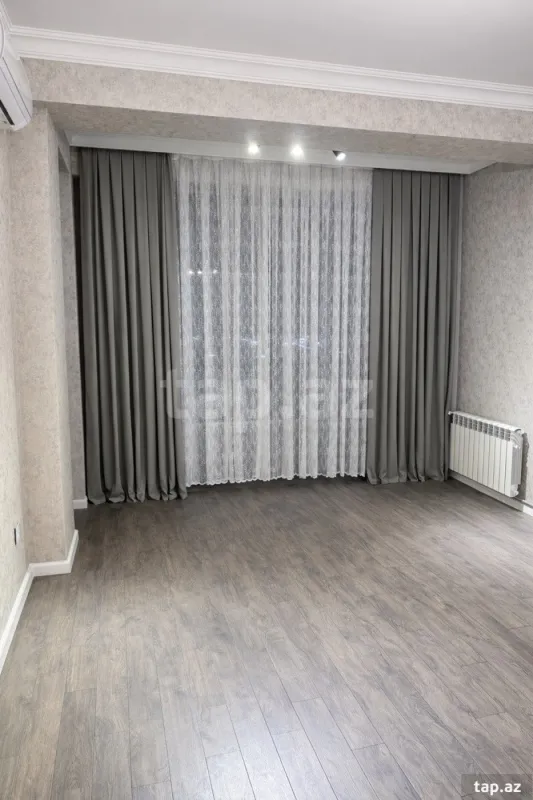 Satılır 2 otaqlı yeni tikili 60 m²