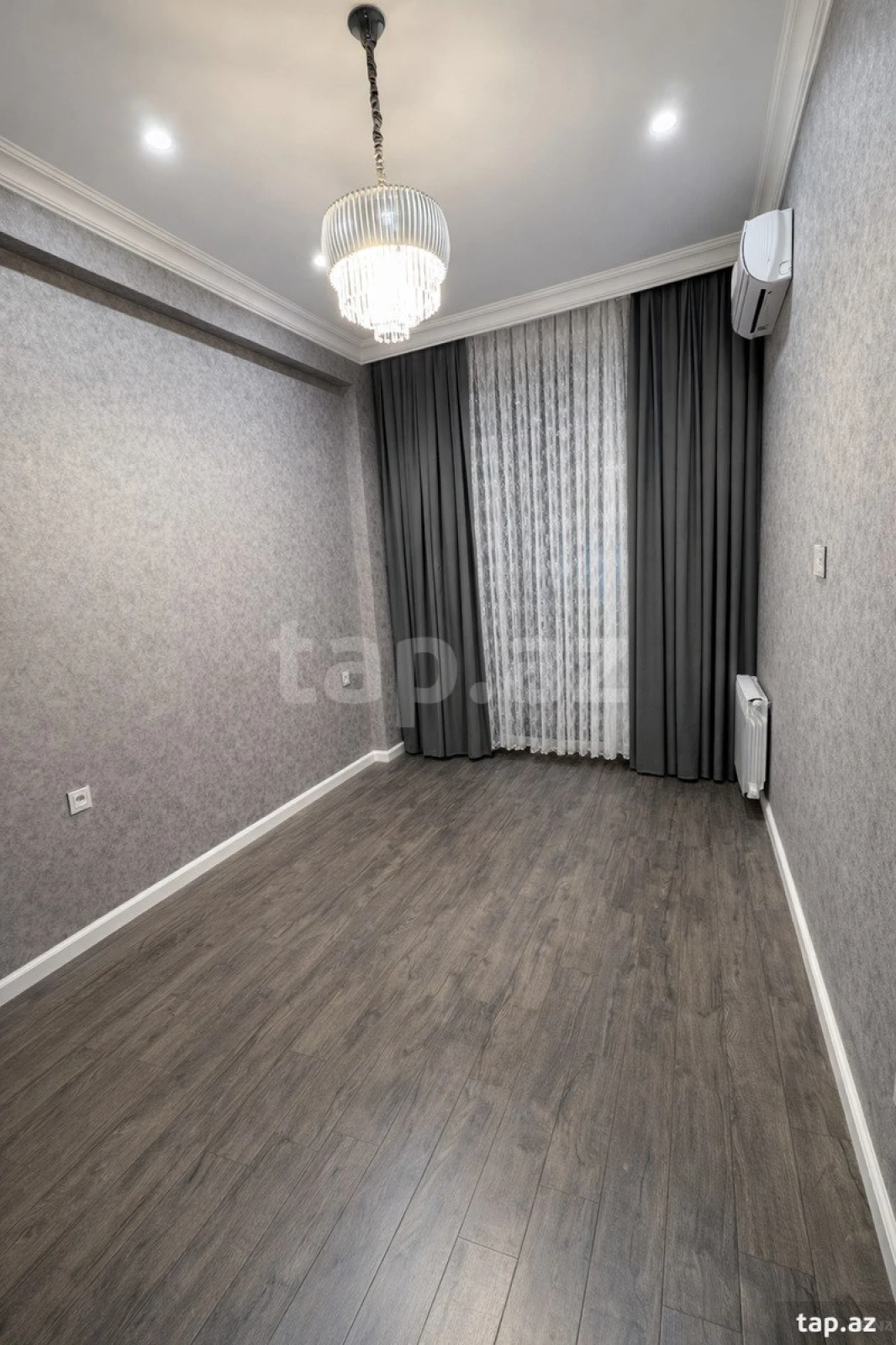 Satılır 2 otaqlı yeni tikili 60 m²