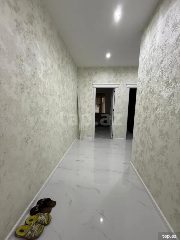 Satılır 2 otaqlı yeni tikili 60 m²