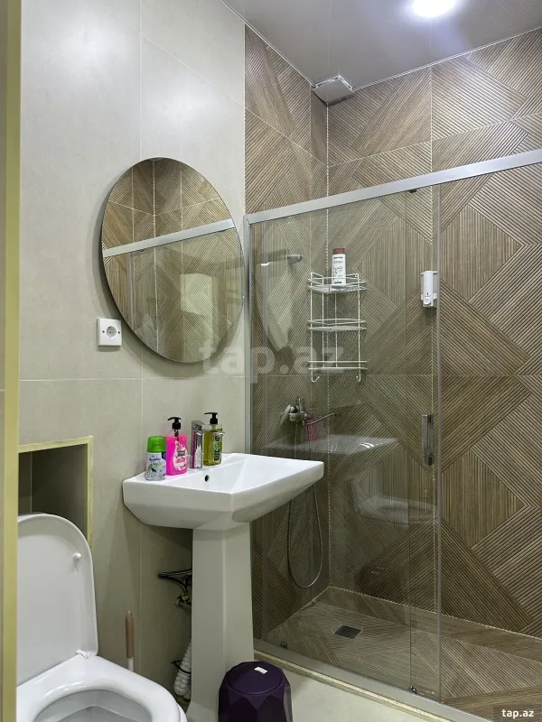 Kirayə verilir 3 otaqlı mənzil 100 m²