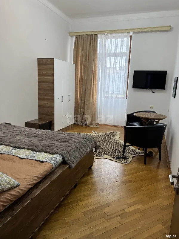 Kirayə verilir 3 otaqlı mənzil 100 m²